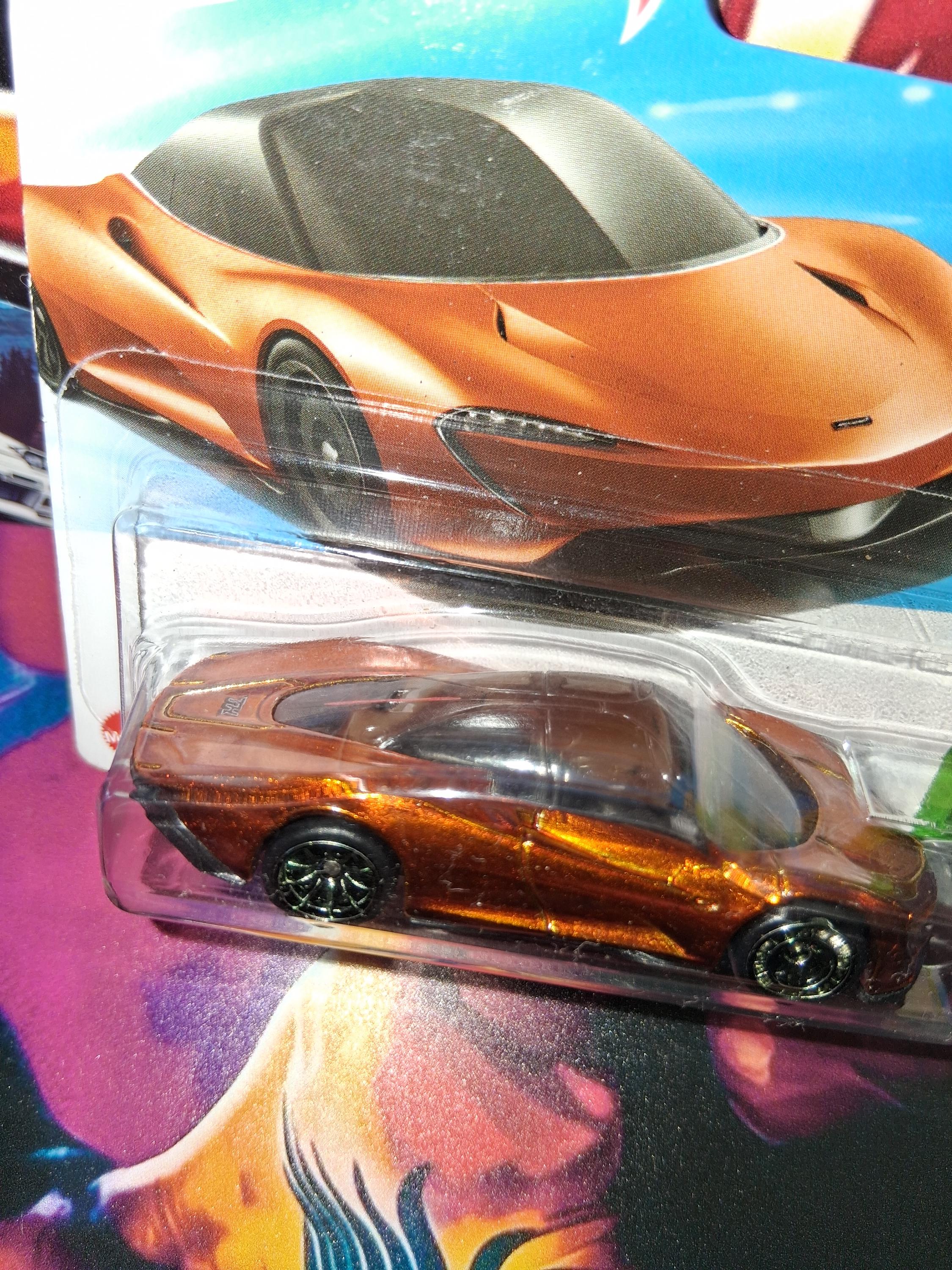 ホットウィール マクラーレン スピードテール スーパートレジャー