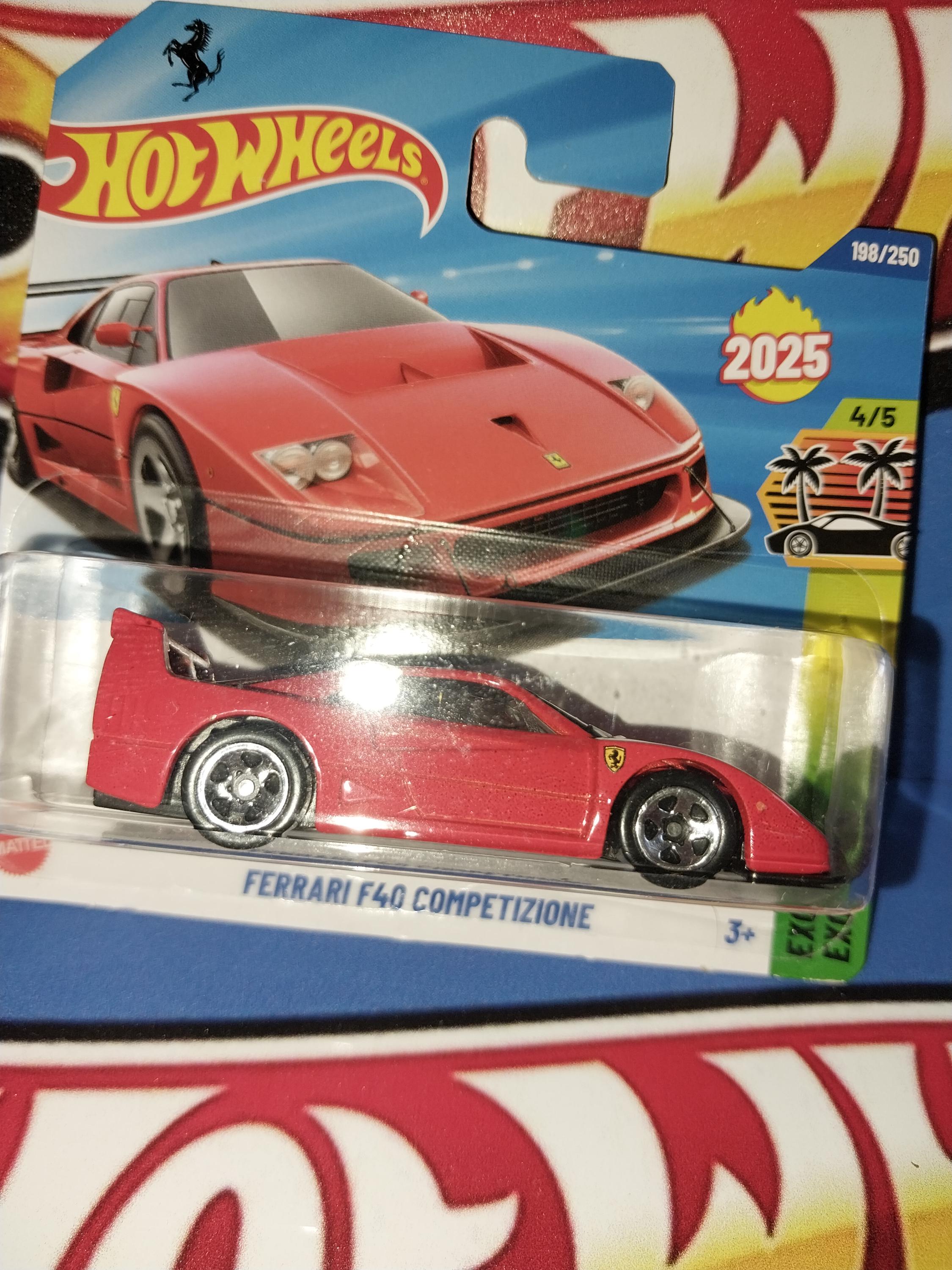 Hot Wheels Ferrari F40 Competizione: HW Exotics Diecast Model Car