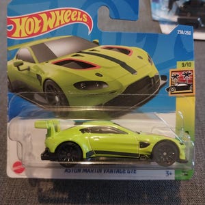 Hotwheels HW Exotics Green Aston Martin Vantage GTE short card Rare to find in beautiful condition  lovely gift for all ages