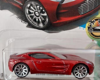 ホットウィール アストンマーティン One-77: レッド HW エキゾチック
