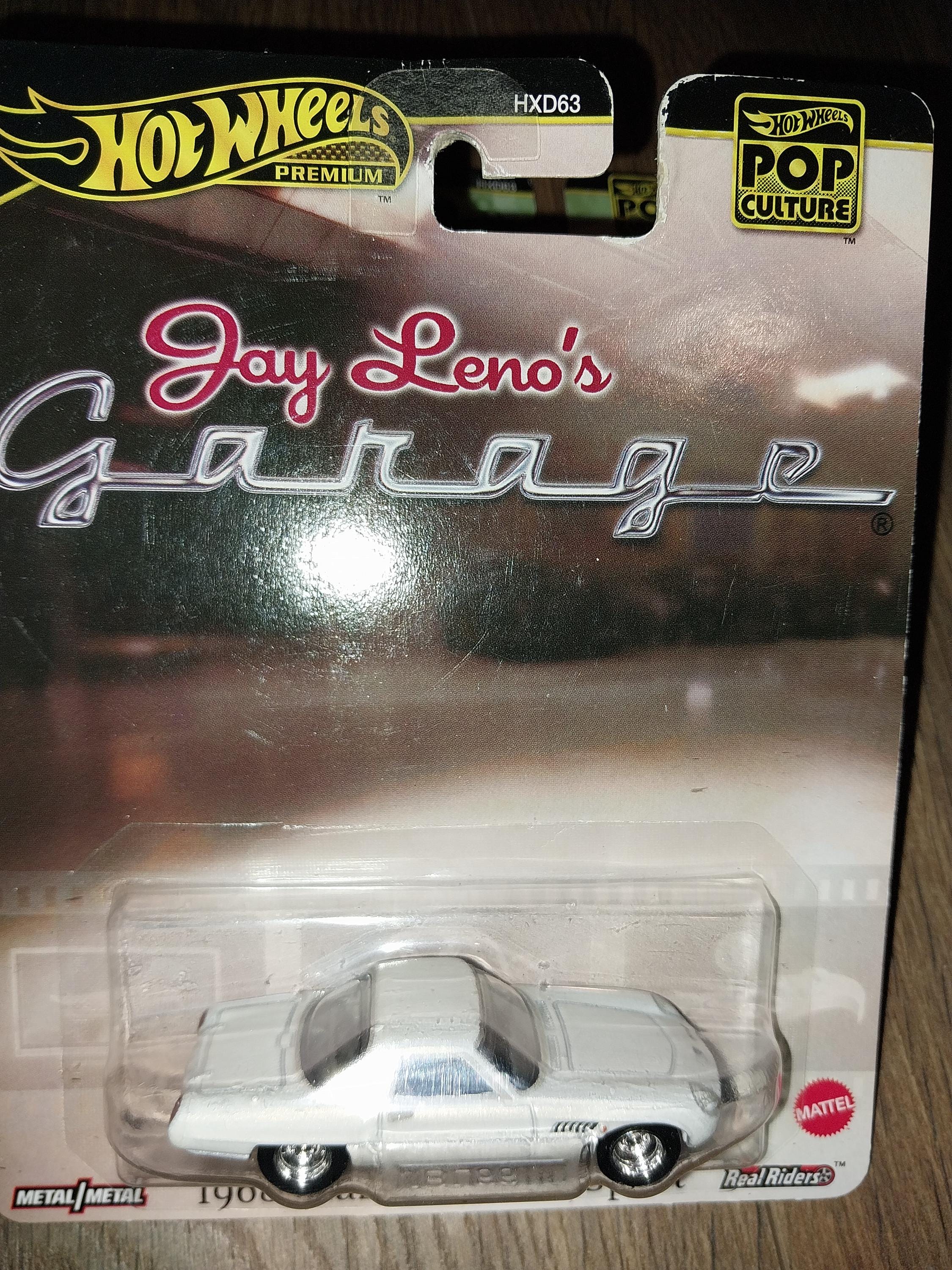 Hotwheels Premium Pop Culture Jay Lenos Garage 1968 Mazda Cosmo
