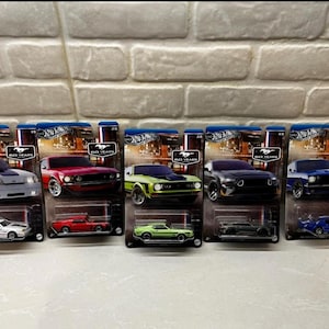 Hotwheels Premium Silver Series 60 year Ford Mustang Full Set GT500 Fastback Mach1 Rare in beautiful condition  lovely gift for all ages