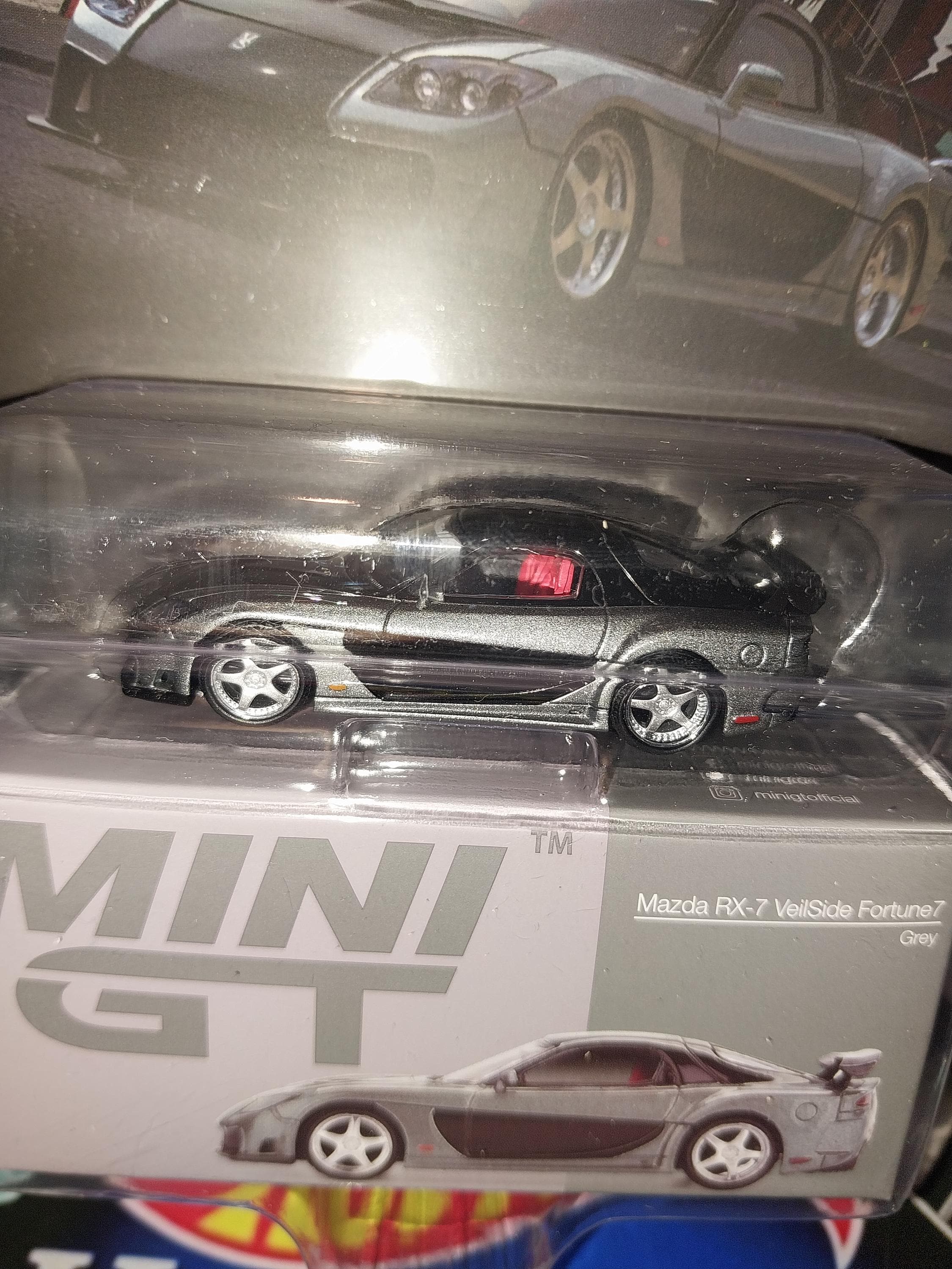 Mini GT 1:64 Scale Diecast Model of the Mazda RX-7 Veilside