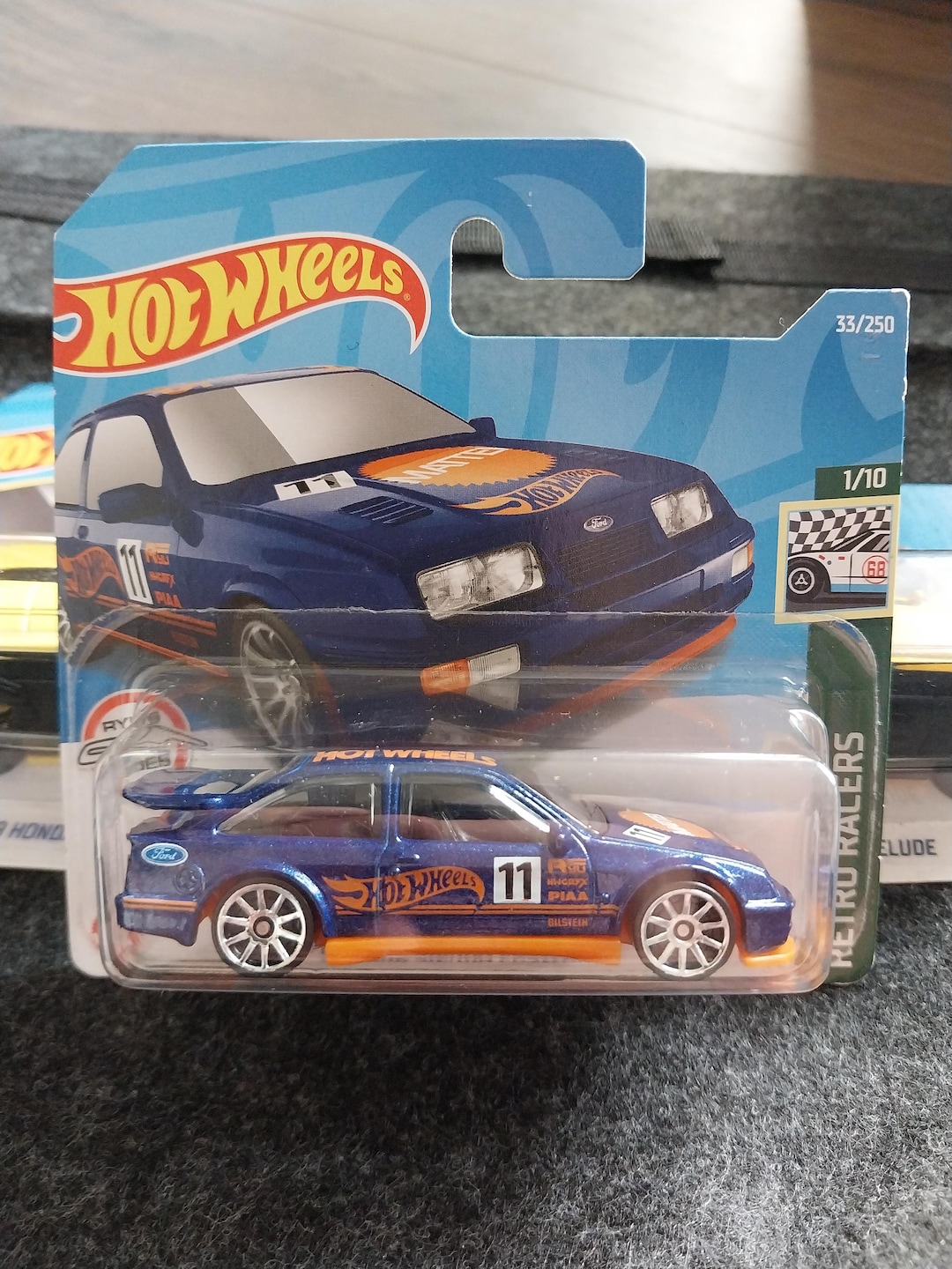 Hot Wheels '87 Ford Sierra Cosworth: Blue Retro Racers Diecast