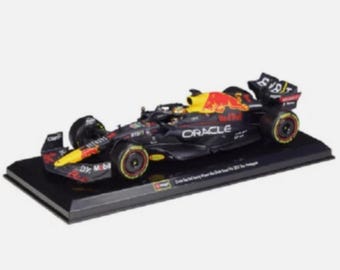 Bburago 1:24 Signature Series F1 2022 RedBull RB18 #1 Max Verstappen Model Car