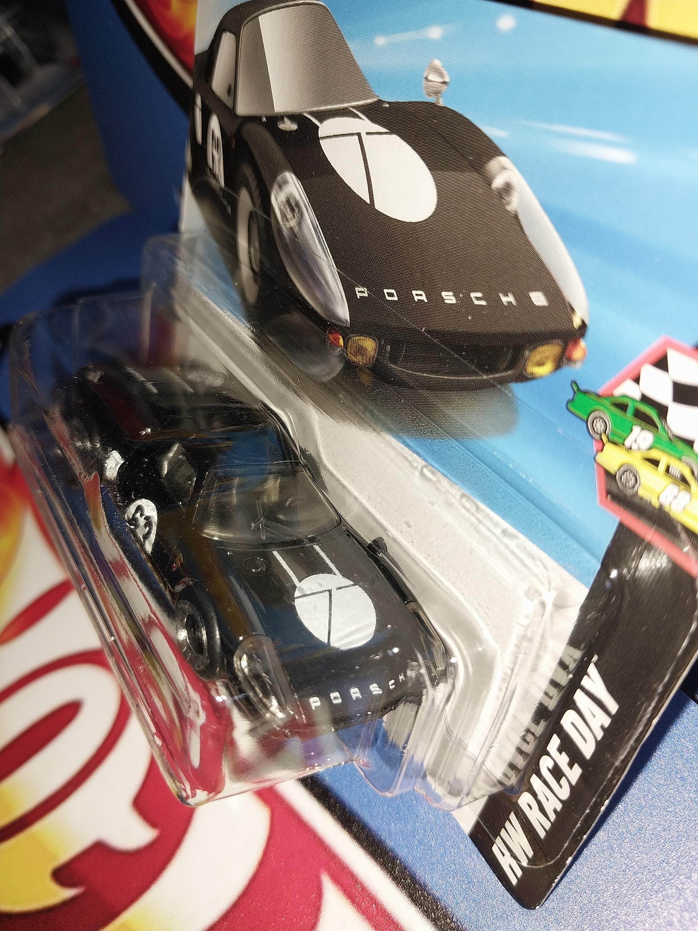 Hot Wheels Black Porsche 904 Carrera GTS:HW Race Day Diecast Car