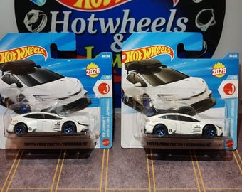 Modellino Hot Wheels Toyota Prius Custom della serie HW J-Imports con e senza portapacchi, raro modellino da collezione in metallo pressofuso della linea principale.