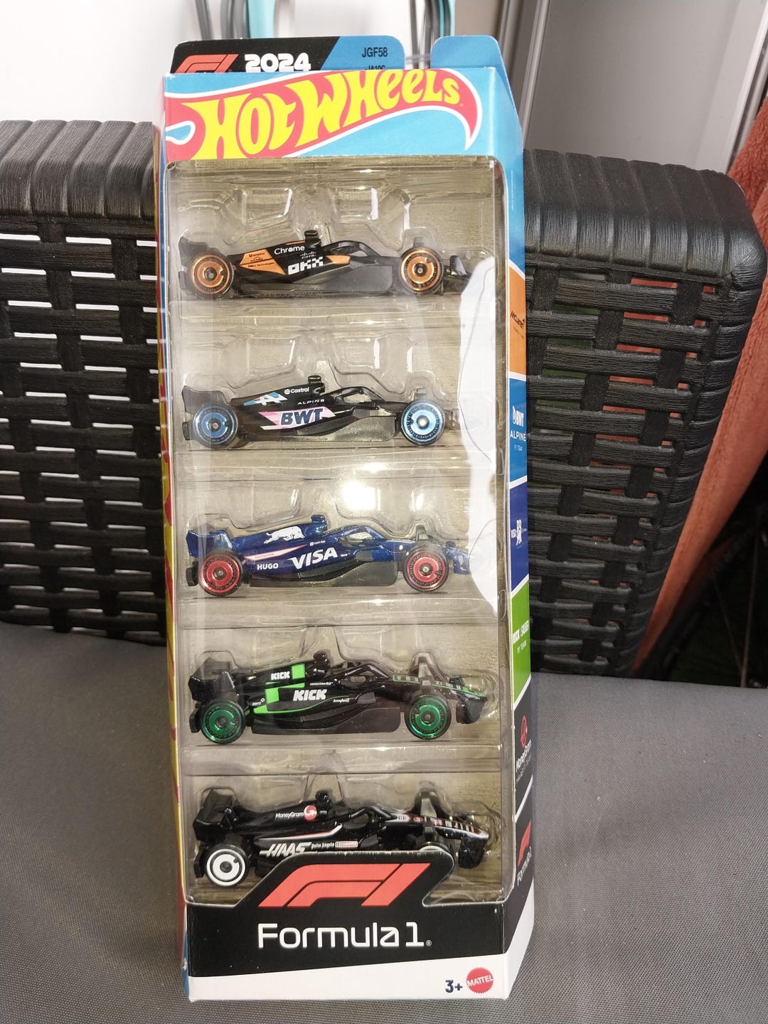 2024 Hot Wheels Formula 1 Race Team 5-pack: Mclaren, Alpine, Visa