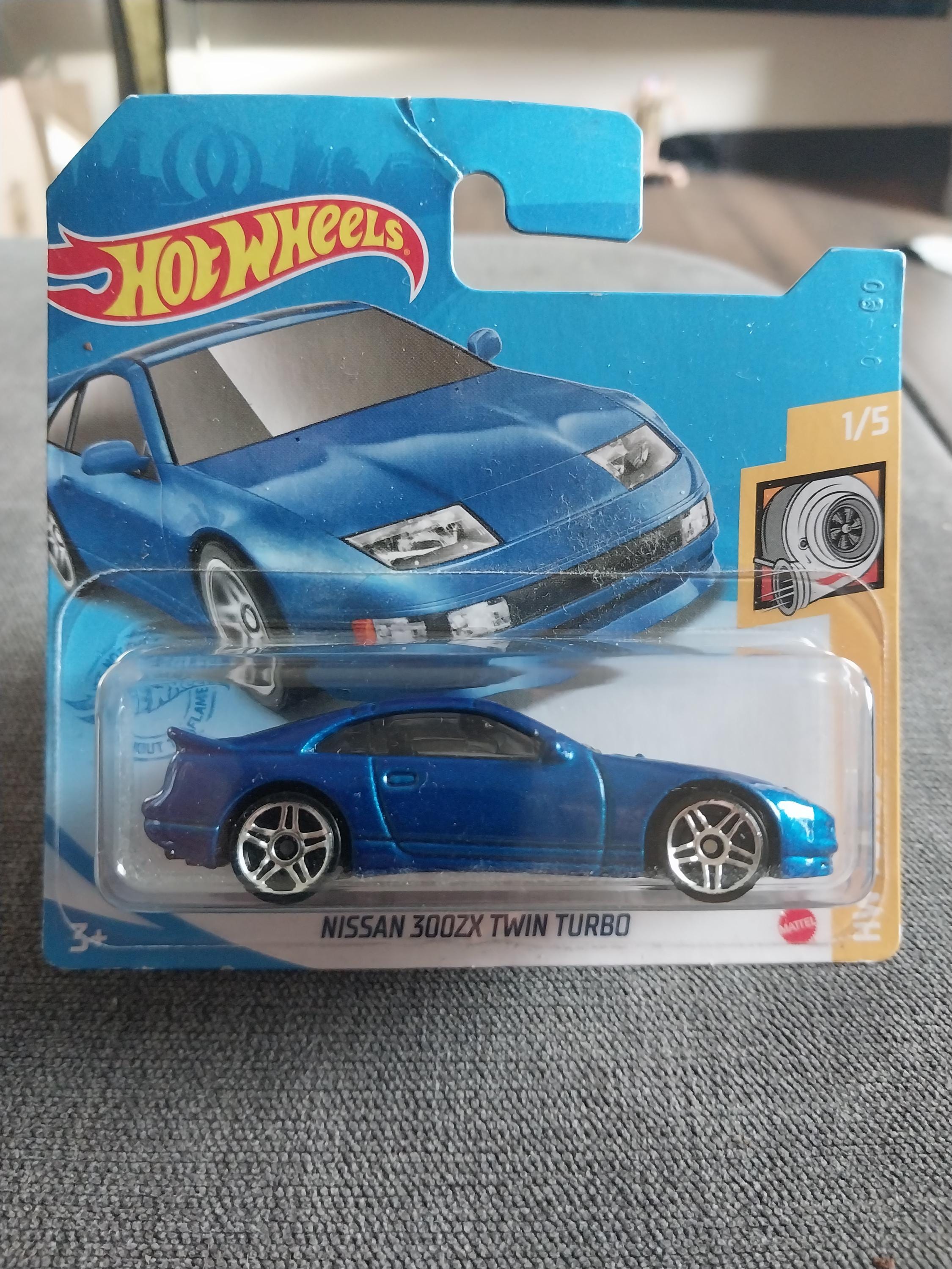 Hotwheels Nissan 300ZX Twin Turbo: Rare Blue Diecast Model HW