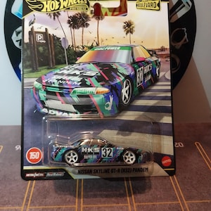 Hotwheels Premium HKS Nissan Skyline GTR (R32) Pandem HW Boulevard Series Super Rare to find in beautiful condition  lovely gift for all