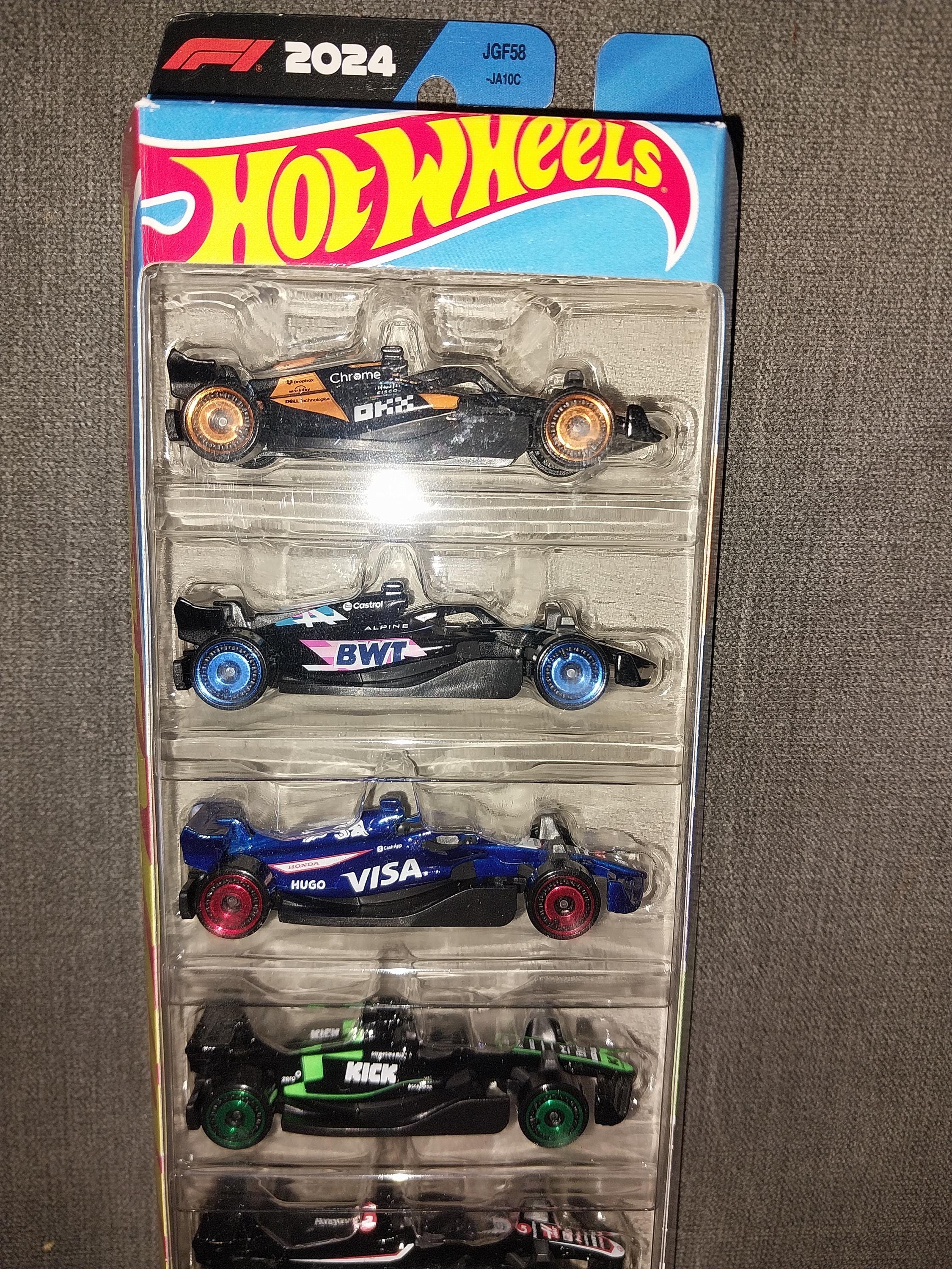 2024 Hot Wheels Formula 1 Race Team 5-pack: Mclaren, Alpine, Visa