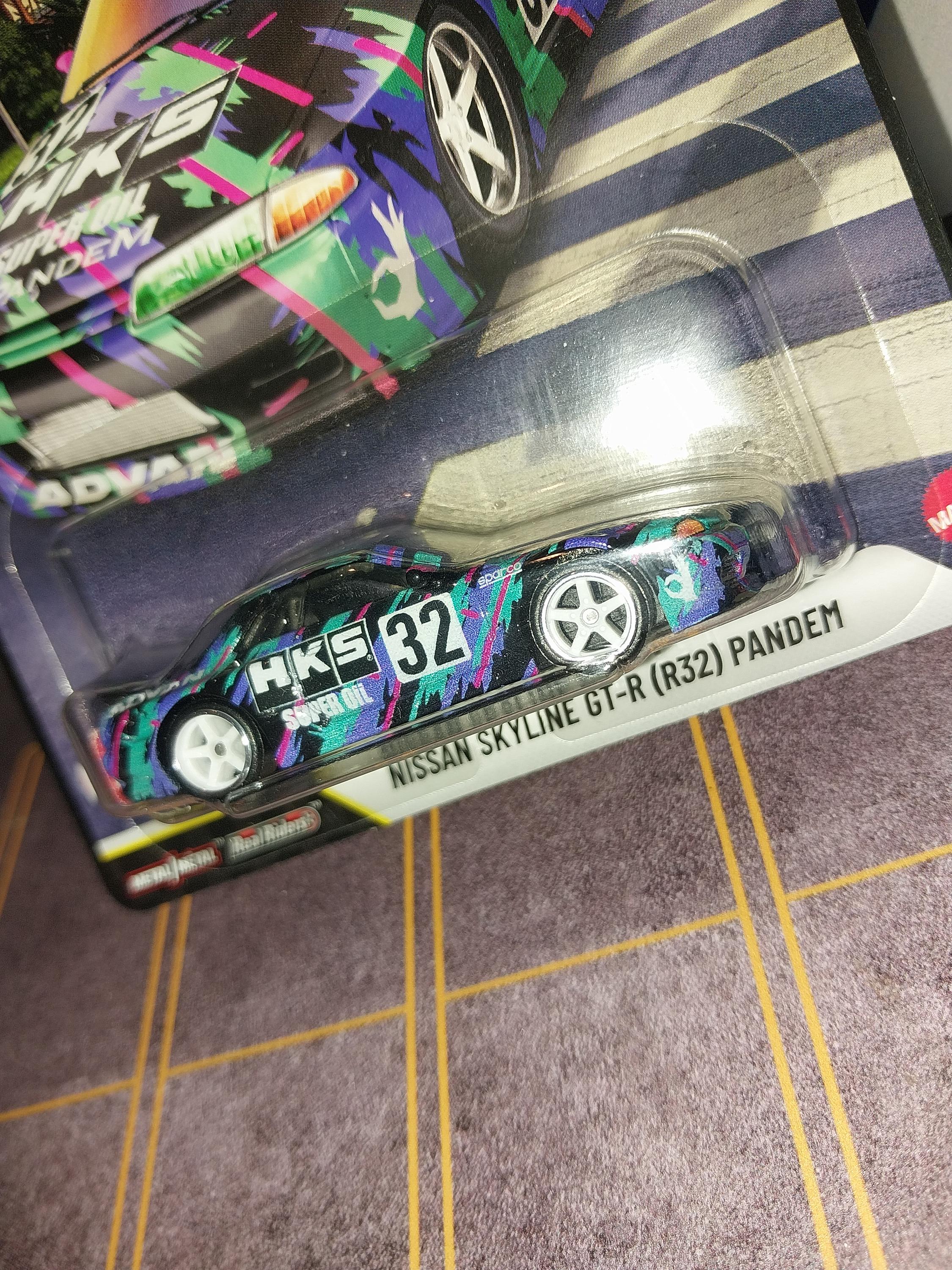 Hotwheels Premium HKS Nissan Skyline GTR (R32) Pandem HW Boulevard