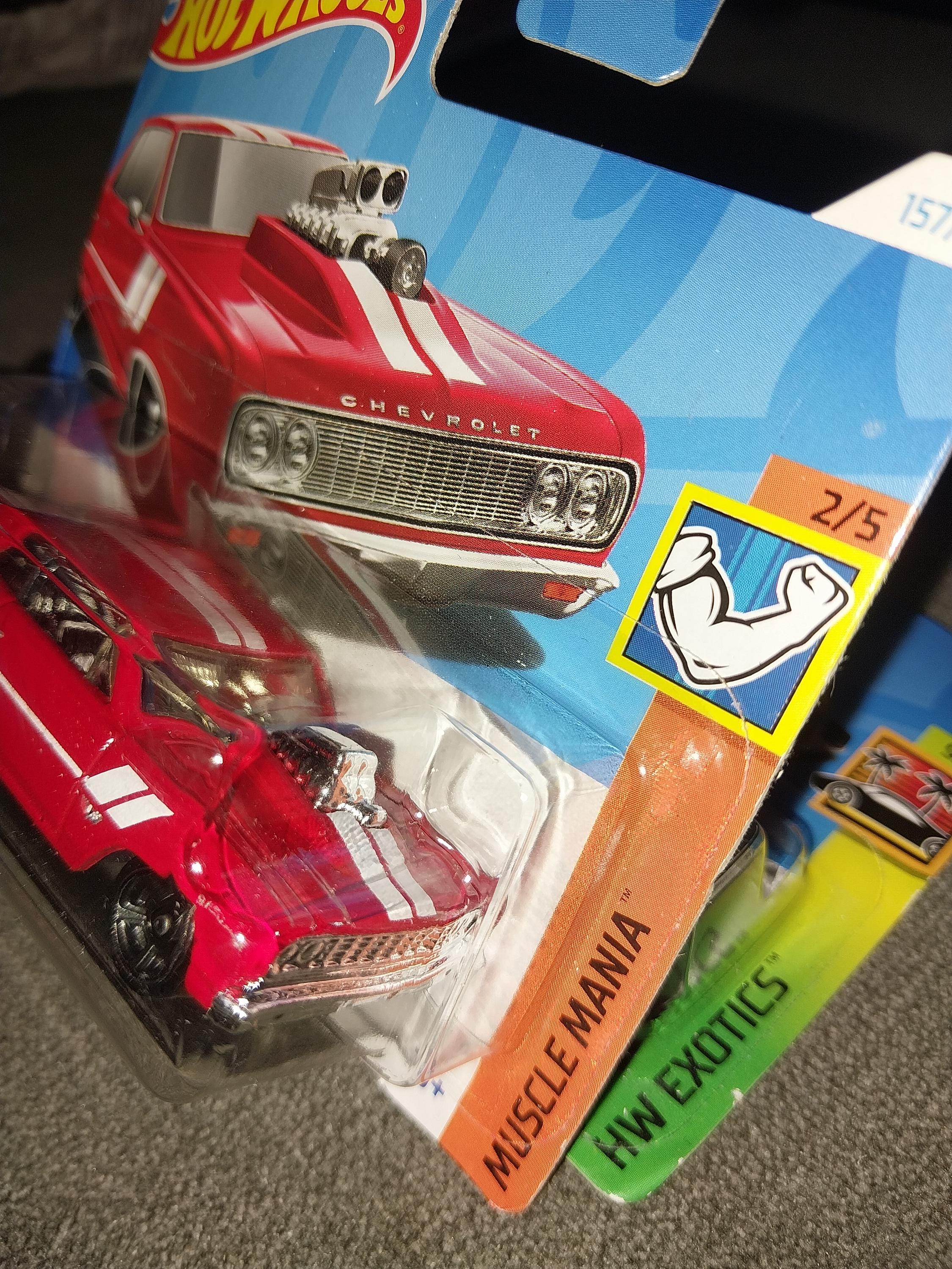 Hot Wheels '64 Chevy Chevelle SS: Red Muscle Mania Series Diecast