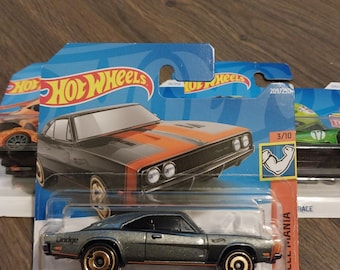 ホットウィール 69 ダッジ チャージャー 500 マッスルマニアシリーズ