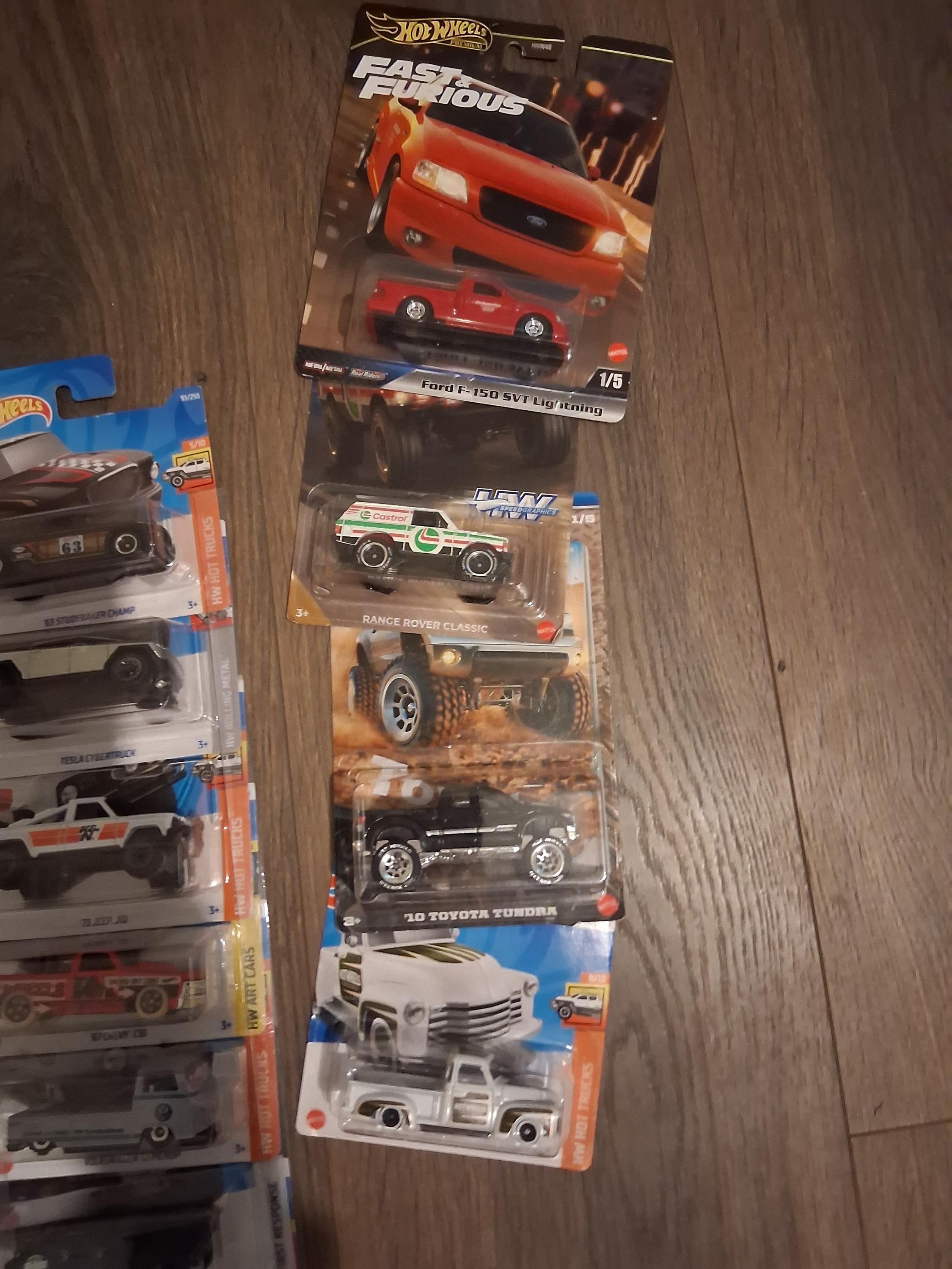 Hot Wheels - Auto Pressofusa Con Draghi Sdentato, Dragon Trainer, Giocattolo Da Collezione In Metallo, Perfetto Per Tracce E Set Da Gioco - 3