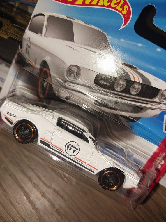 ホットウィール '67 シェルビー GT500 ダイキャストモデルカー - レア