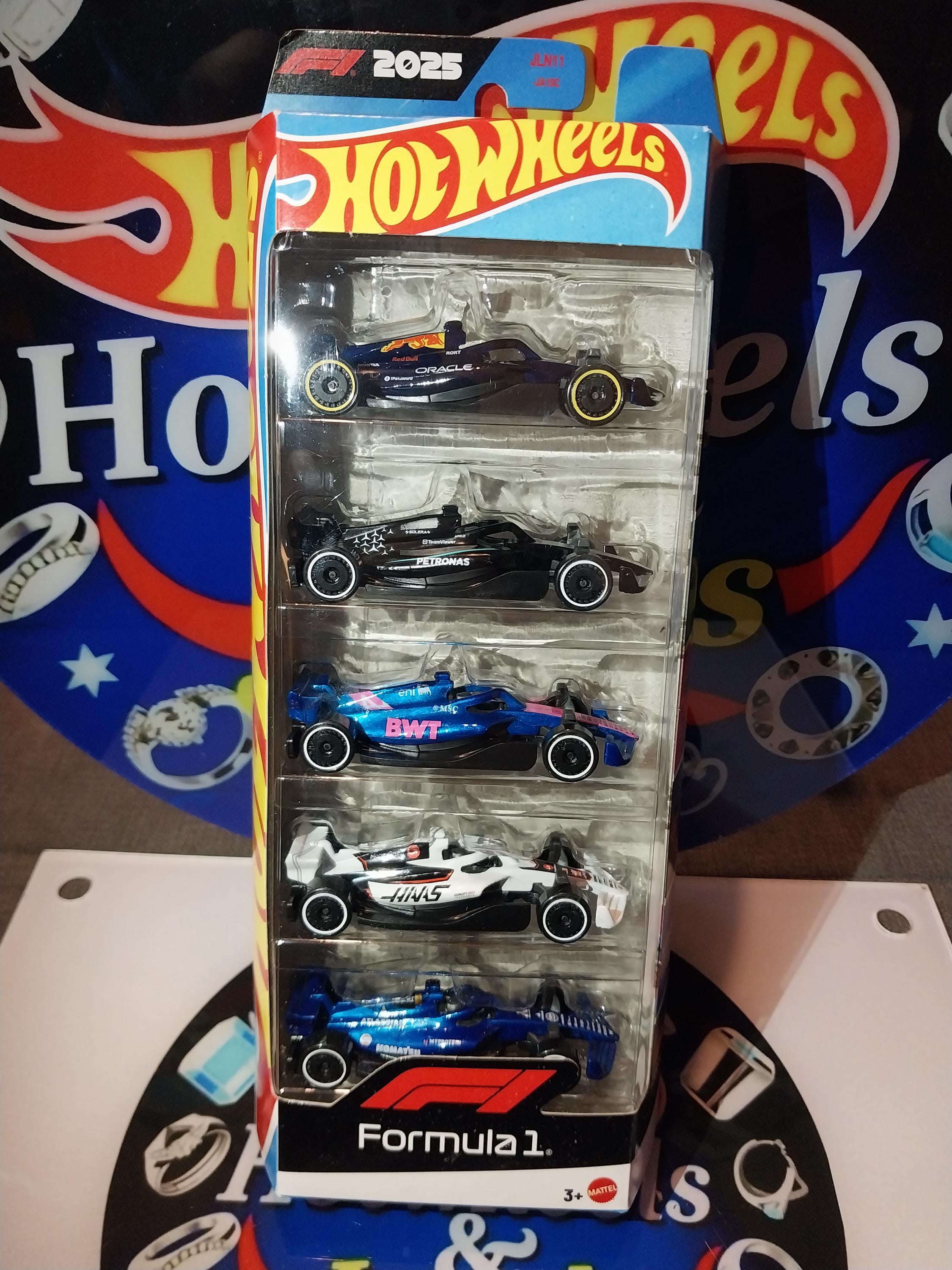 Set Minichamps 1/43 – Changement Pneu Avant Williams HP BMW F1 – 2002