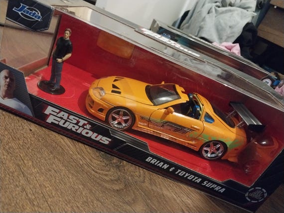 Jada ワイルド・スピード トヨタ スープラ ダイキャストモデルカー 1