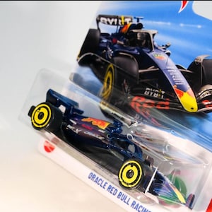 Hotwheels F1 Formel 1 Orakel Red Bull Racing kurze Karte Track Aces Selten in schönem Zustand schönes Geschenk für Groß und Klein zu finden