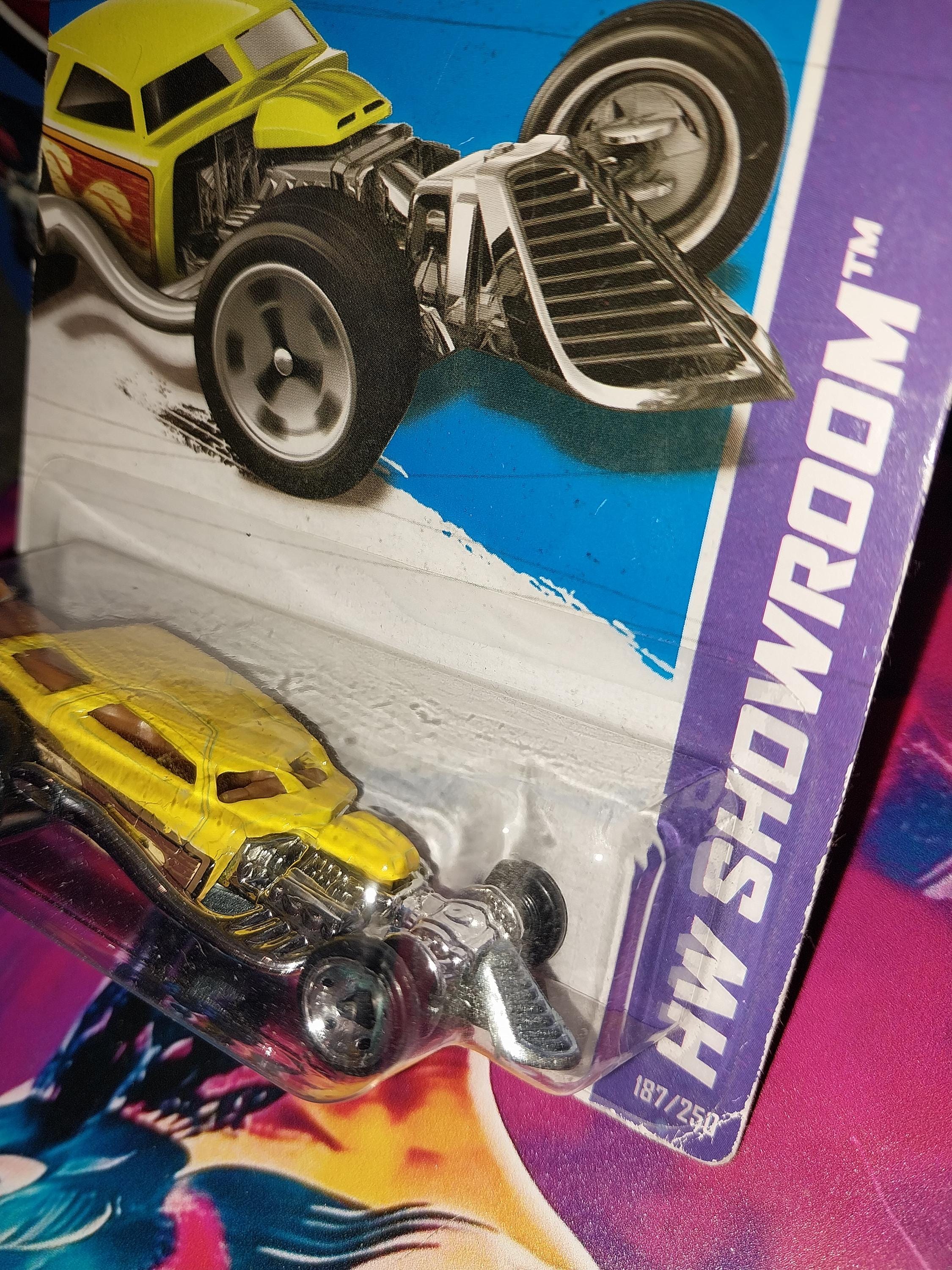 Hotwheels Vintage Surf Crate From HW Showroom Sub Series Long Card