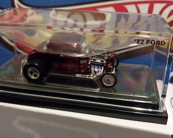 Hot Wheels 1932 Ford Coupe Diecast Model Car - Redline Club