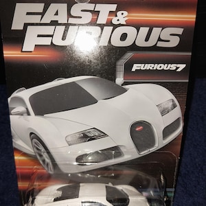 Hot Wheels Fast & Furious Bugatti Veron blanco perlado 7/10 raro de encontrar en hermosas condiciones tarjeta larga hermoso regalo para todas las edades
