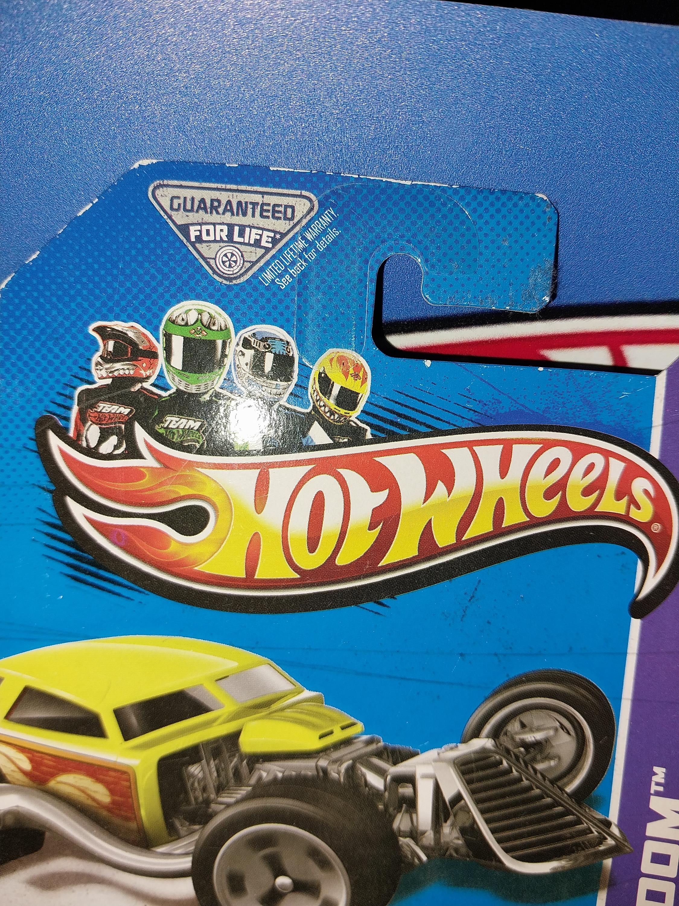Hotwheels Vintage Surf Crate From HW Showroom Sub Series Long Card