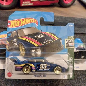 Hotwheels Beautiful blue Porsche 935 short card Rare to find in beautiful condition  lovely gift for all ages
