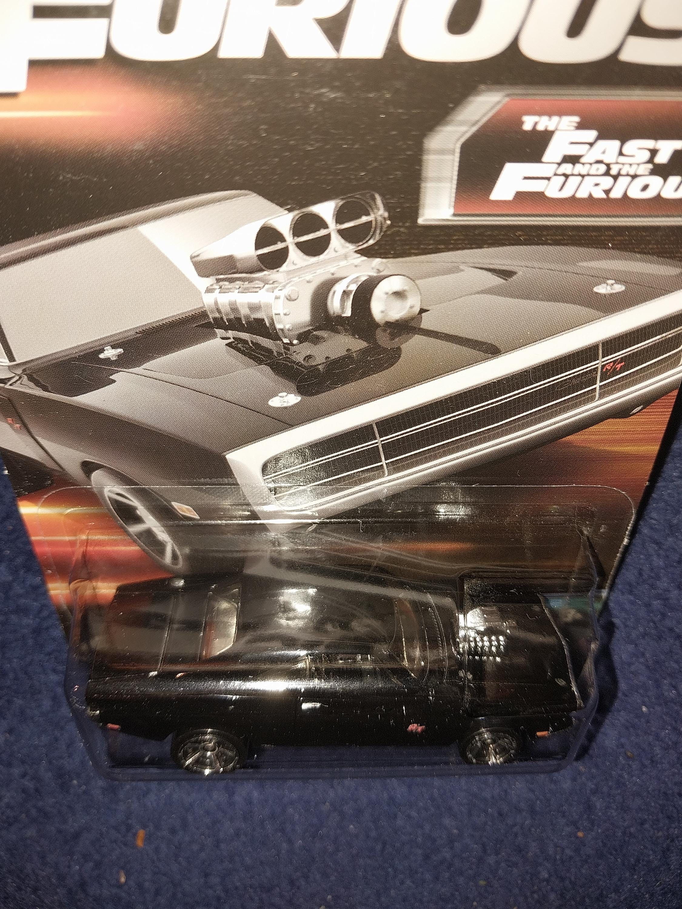 ホットウィール ワイルド・スピード '70 ダッジ チャージャー RT