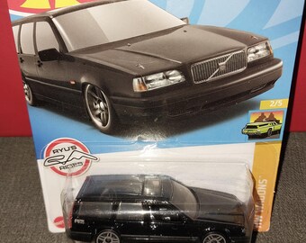 Hotwheels Black Volvo 850 Estate Long Card HW Wagons Sub Series