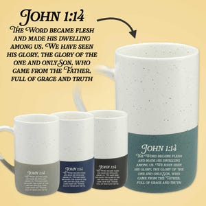 Peut inclure: Un ensemble de quatre tasses en céramique avec une partie supérieure blanche mouchetée et une base unie en gris, bleu, noir et sarcelle. Chaque tasse porte le texte John 1:14, The Word became flesh and made His dwelling among us. We have seen His glory.