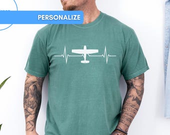 Camiseta personalizada com batimento cardíaco de avião, camiseta Premium Comfort Colors®, presente para piloto privado, camiseta de aviação, número de cauda personalizado, Cessna, Piper