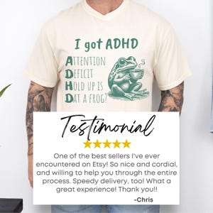 Camiseta engraçada sobre TDAH, Camiseta "Eu tenho TDAH", Camiseta de sapo, Comfort Colors, Camiseta com humor sobre TDAH, Camiseta com frase espirituosa sobre TDAH, Déficit de atenção, Unissex imagem 2