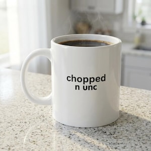 Caneca chopped n unc | Xícara de café com tipografia minimalista