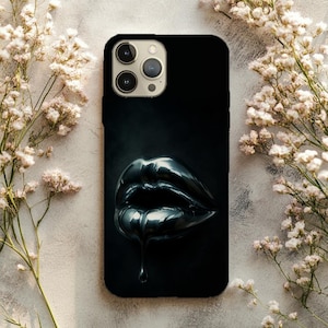Étui pour téléphone Chrome Lips - Art noir brillant pour gouttes de liquide, style technique cyberpunk, accessoire de mode avant-gardiste pour iPhone et Samsung