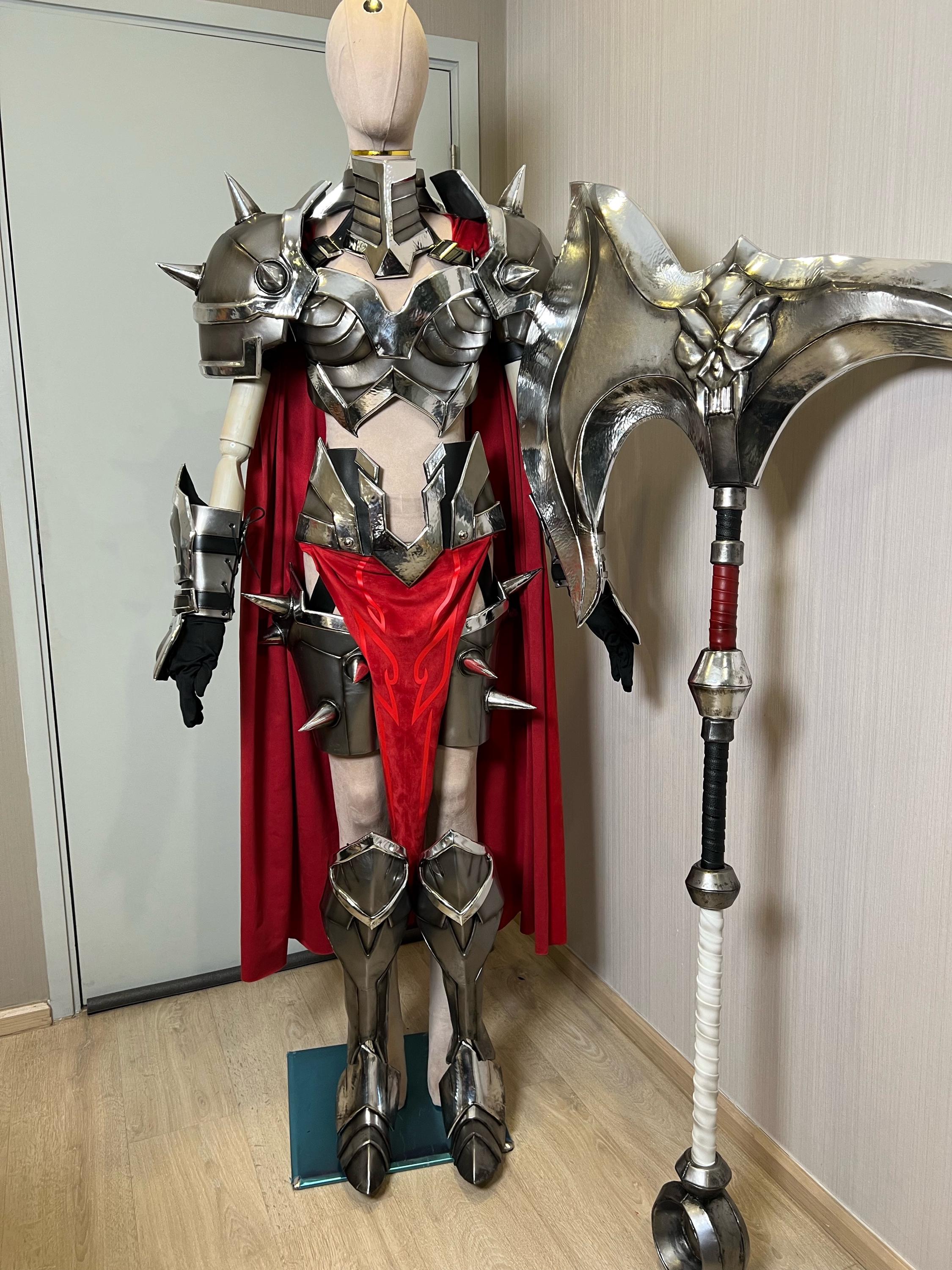 Cosplay de Darius (fanart femenino) – League of Legends