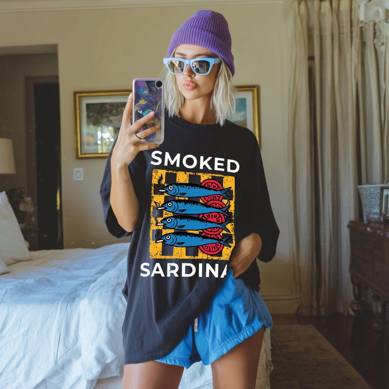 Sardine Shirt Beach Wear, Retro Sardines Graphic Shirt, Fish Camp Tee, Amalfi Aesthetic, 100% Cotton Comfort Colors, Funny Sardine T-Shirt Black