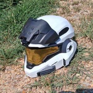 Halo Reach Noble 6 (Mark VB) 3D printed Life-size fan made helmet image 6