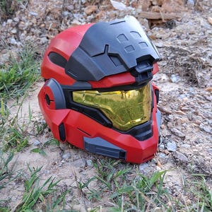 Halo Reach Noble 6 (Mark VB) 3D printed Life-size fan made helmet image 3