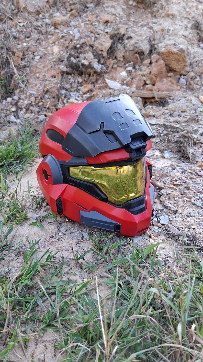 Halo Reach Noble 6 (Mark VB) 3D printed Life-size fan made helmet image 3