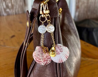 Coastal Cowgirl Beach Bag Charm – Gold Seashell & Pearl Purse Accessory – Coastal Keychain, Summer Gift for Her