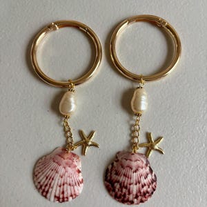 LARGE KEY RING* Beach Bag Charm – Gold Seashell & Pearl Purse Accessory – Coastal Keychain, Summer Gift for Her