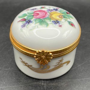 Vintage Artoria Limoges France Round Porcelain Trinket Box, Hand Painted Pink & Yellow Roses, Gold Accents