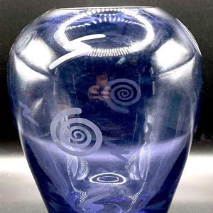 Vintage Amethyst Art Glass Vase – Etched Swirl Design, Artist Signed, Studio Glass Decor