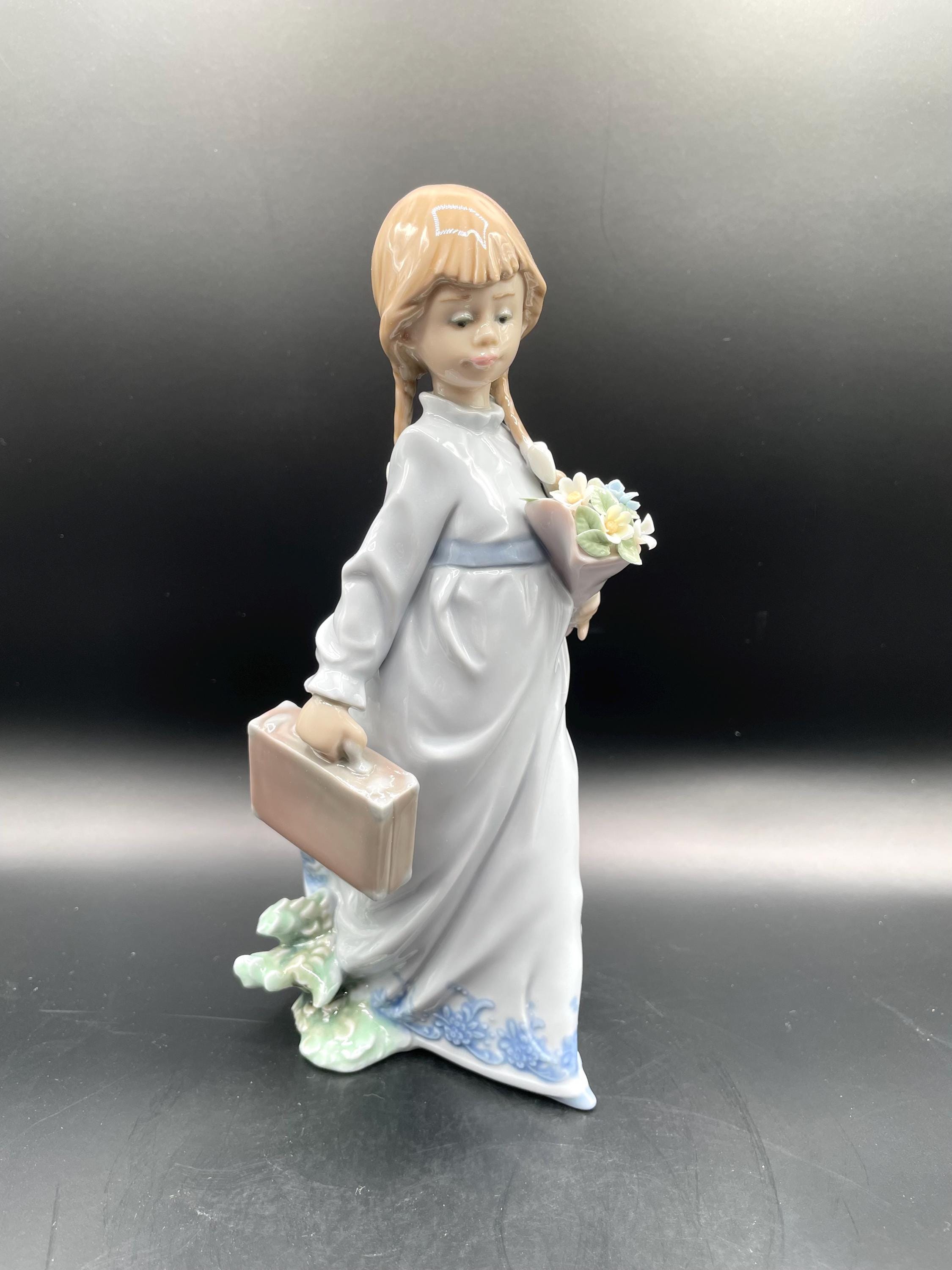 Lladro Figurine School Days 7604 - Etsy