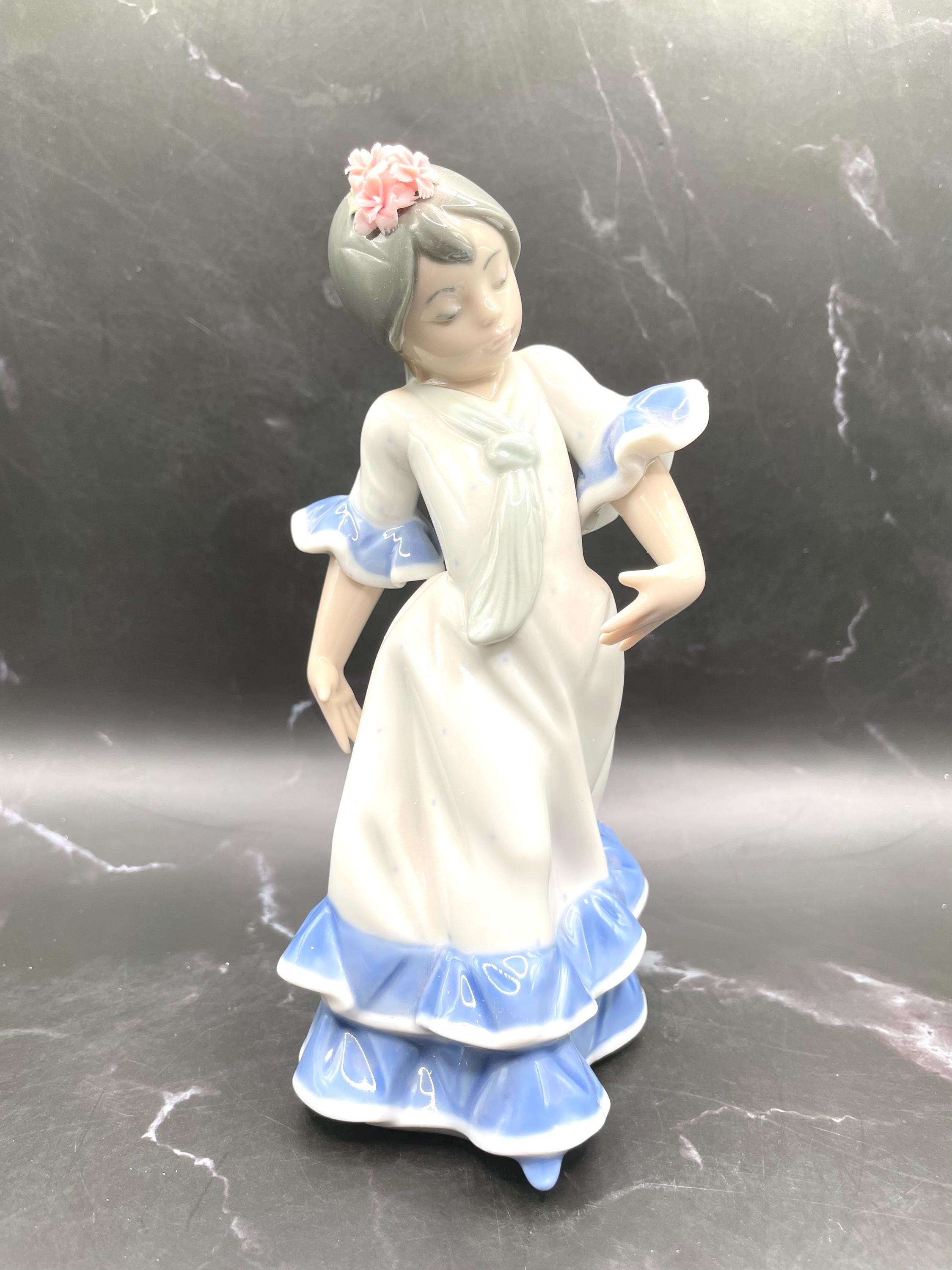Lladro Little Ballet Girl - Etsy