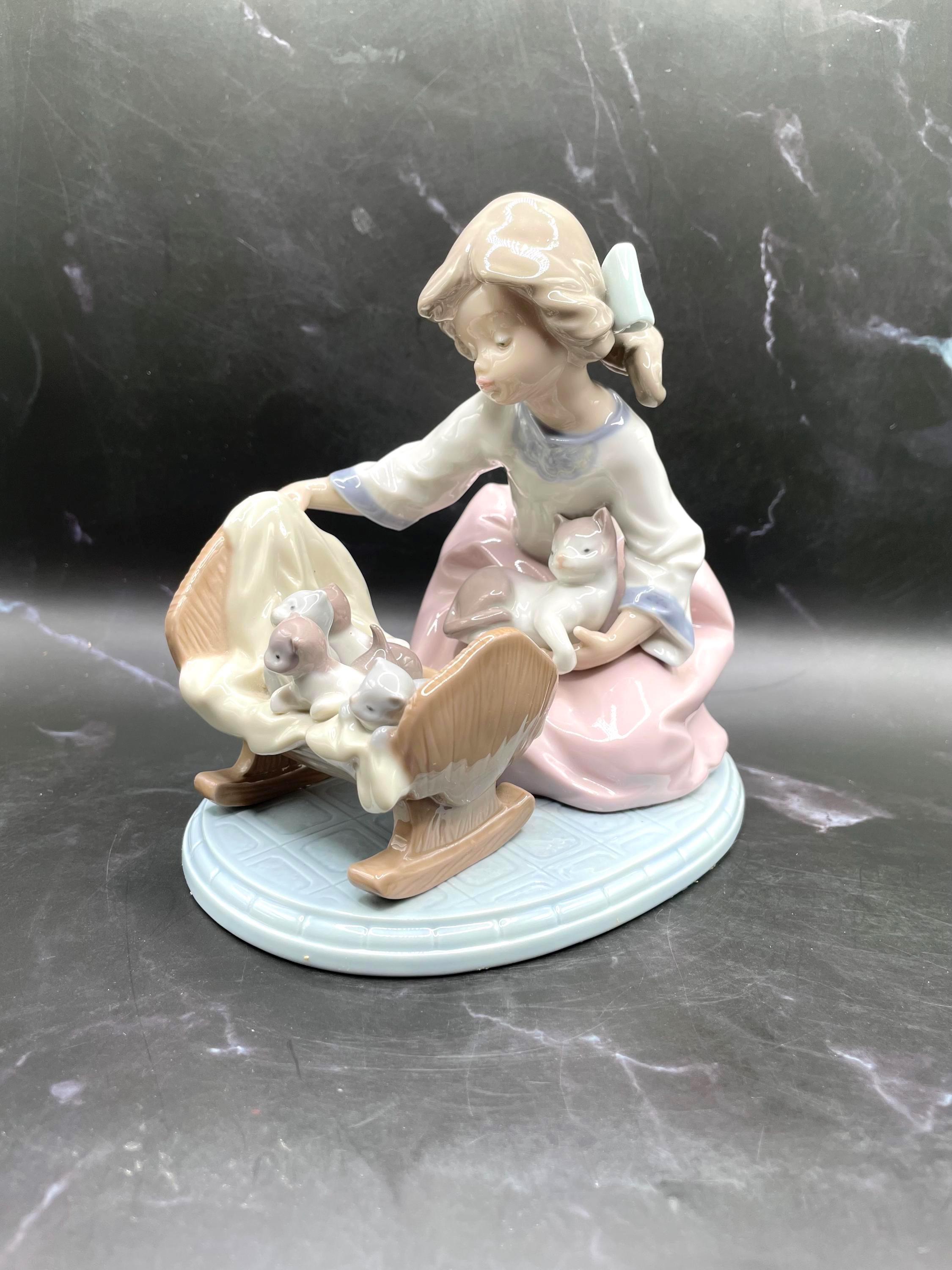 Lladro Little Girl With Kitten - Etsy