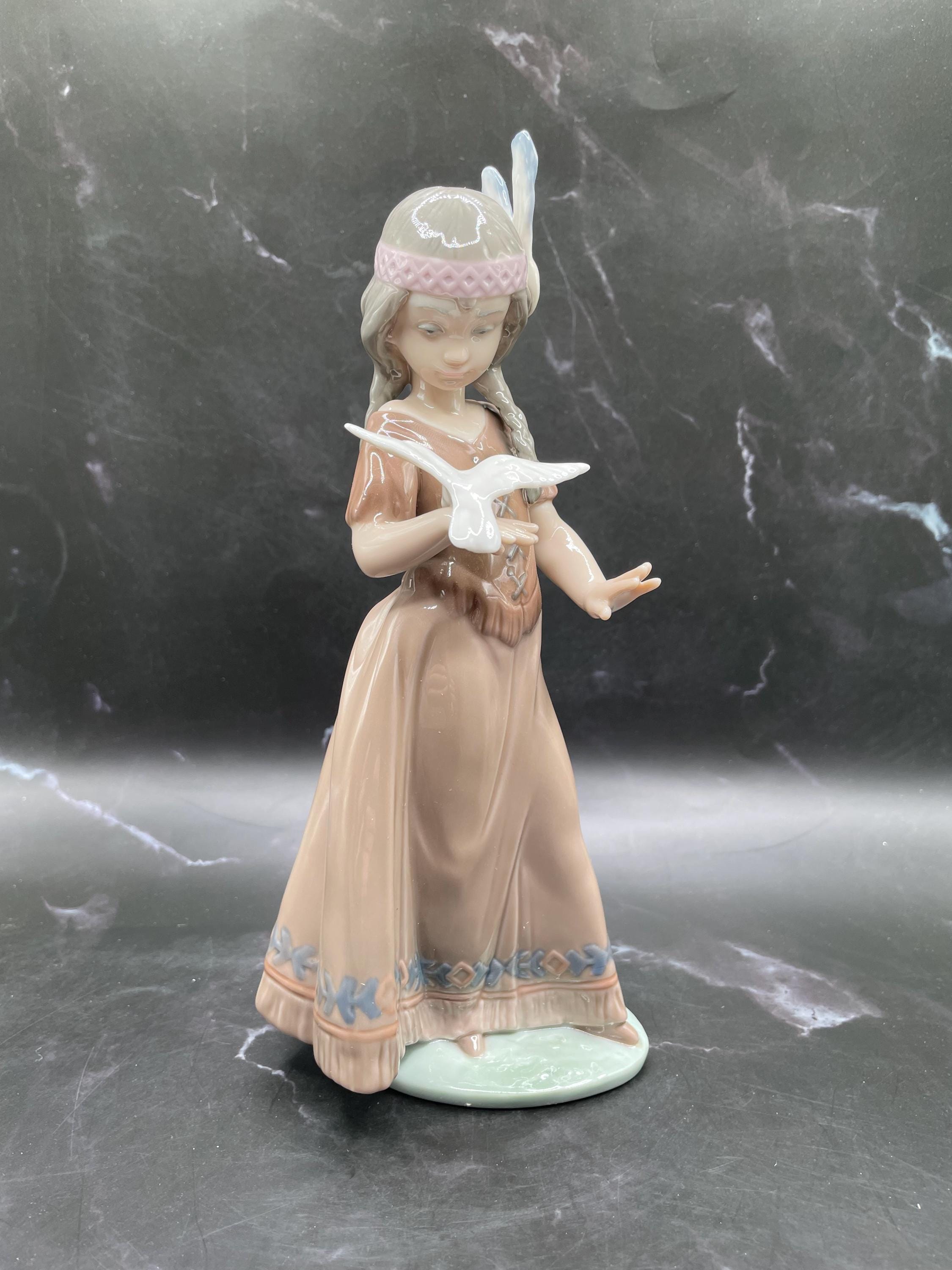 Flower Girl Lladro - Etsy