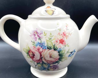 Vintage Lilly Creek Teapot: Hand-Painted Floral Porcelain with Gold Trim