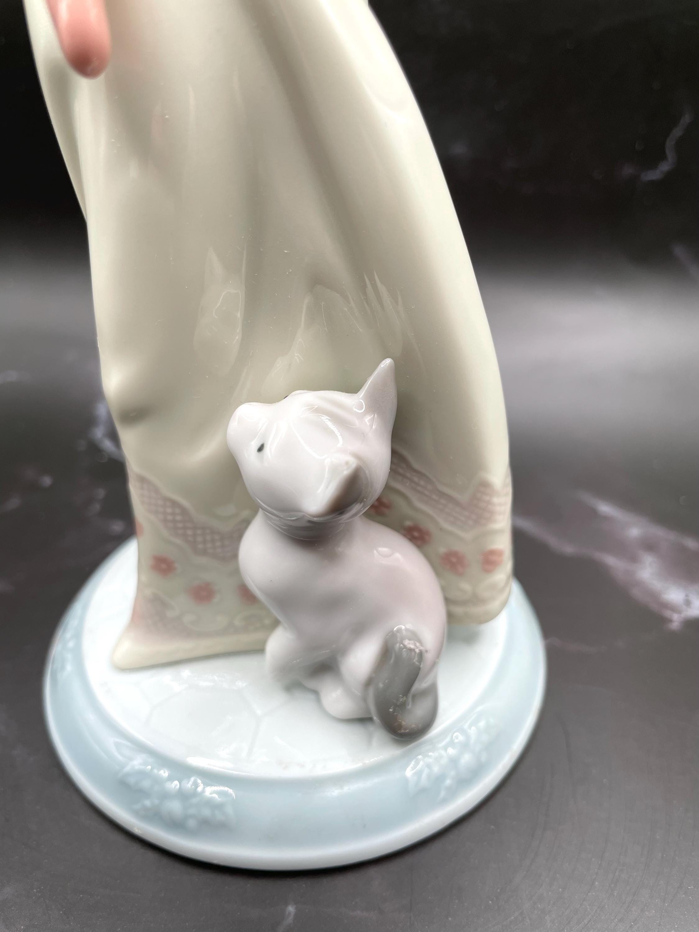 Lladro Figurine, 